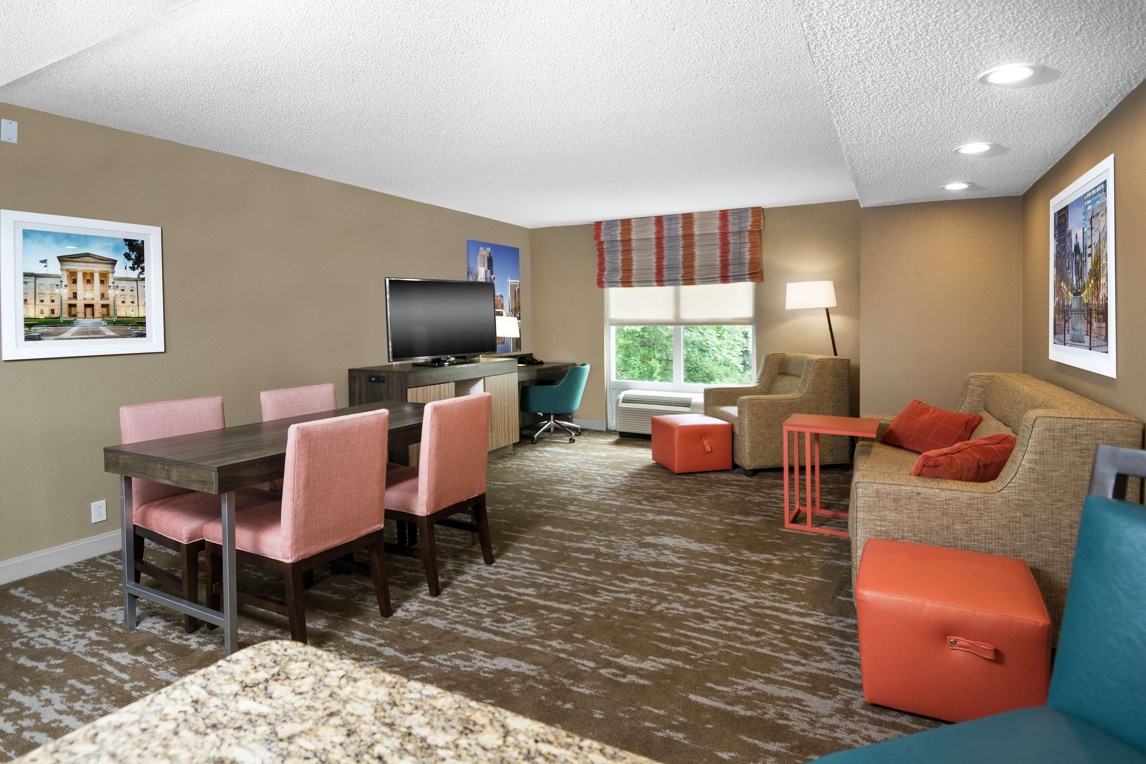 Hampton Inn & Suites Raleigh Cary Lenovo Center Luaran gambar