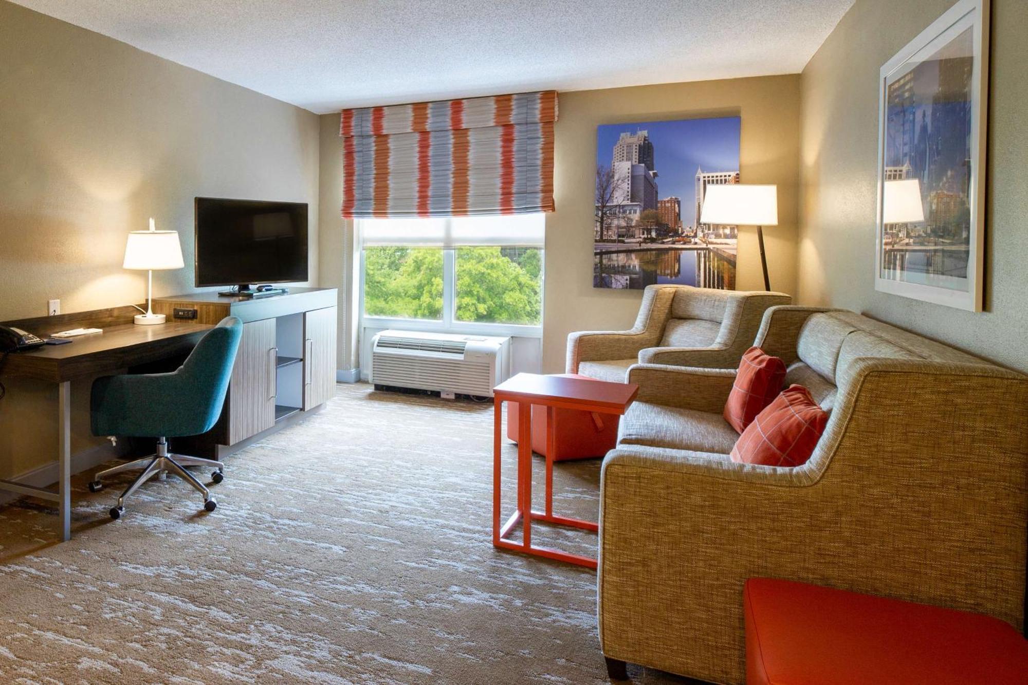 Hampton Inn & Suites Raleigh Cary Lenovo Center Luaran gambar